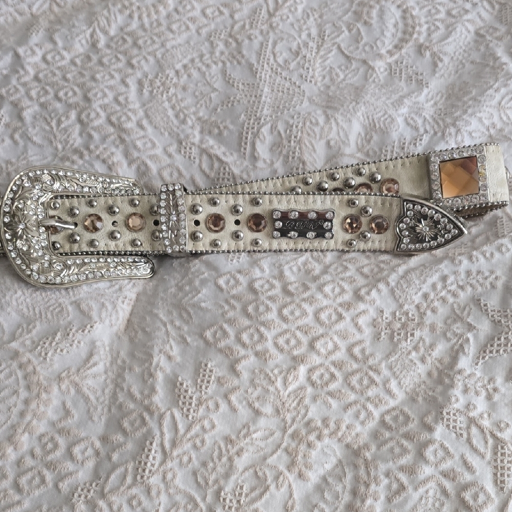 Brighton White and Silver Embellished Belt - Picture 4 of 7